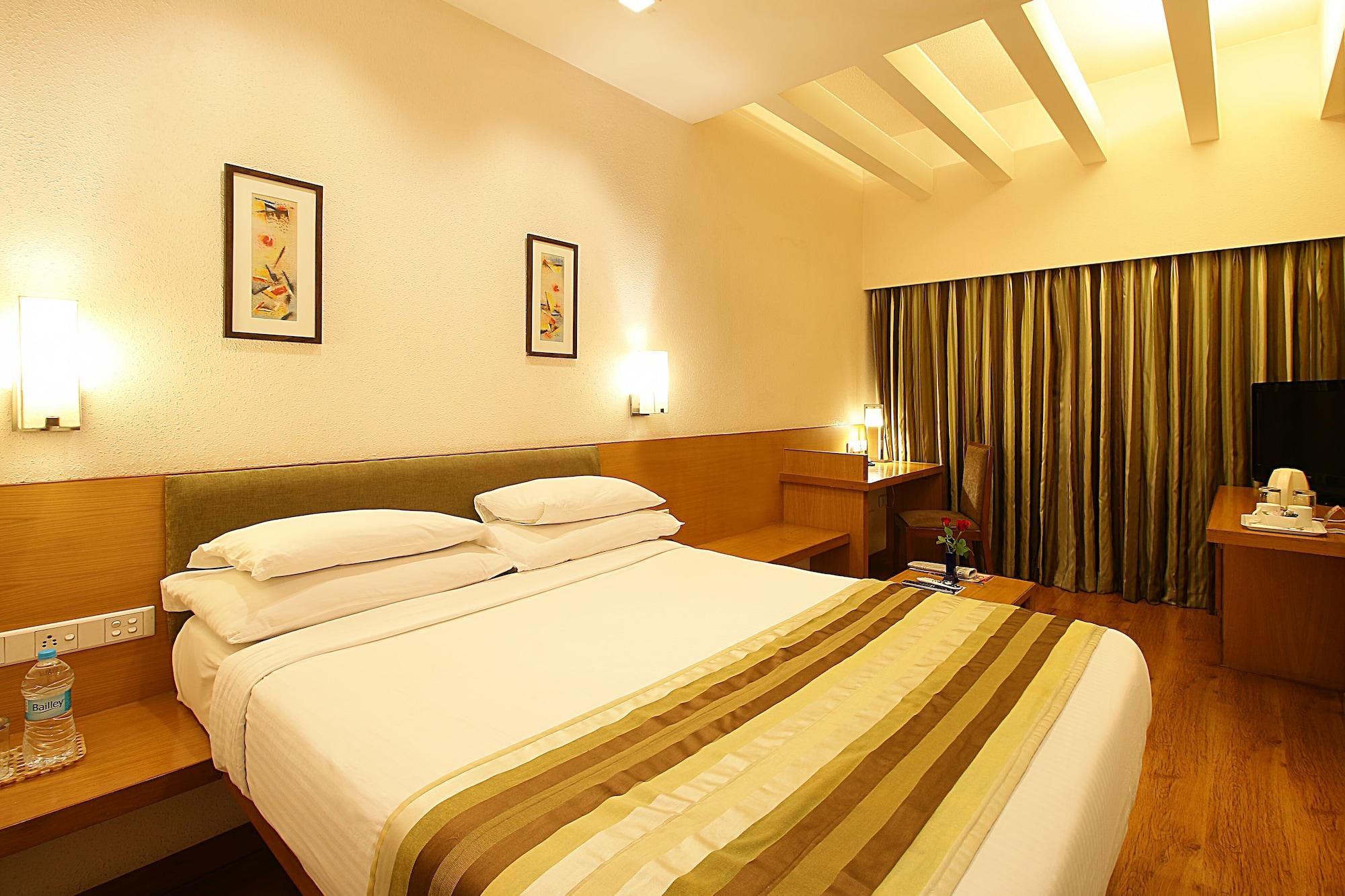 פונה Hotel Studio Estique מראה חיצוני תמונה