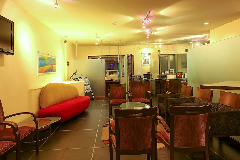 פונה Hotel Studio Estique מראה חיצוני תמונה