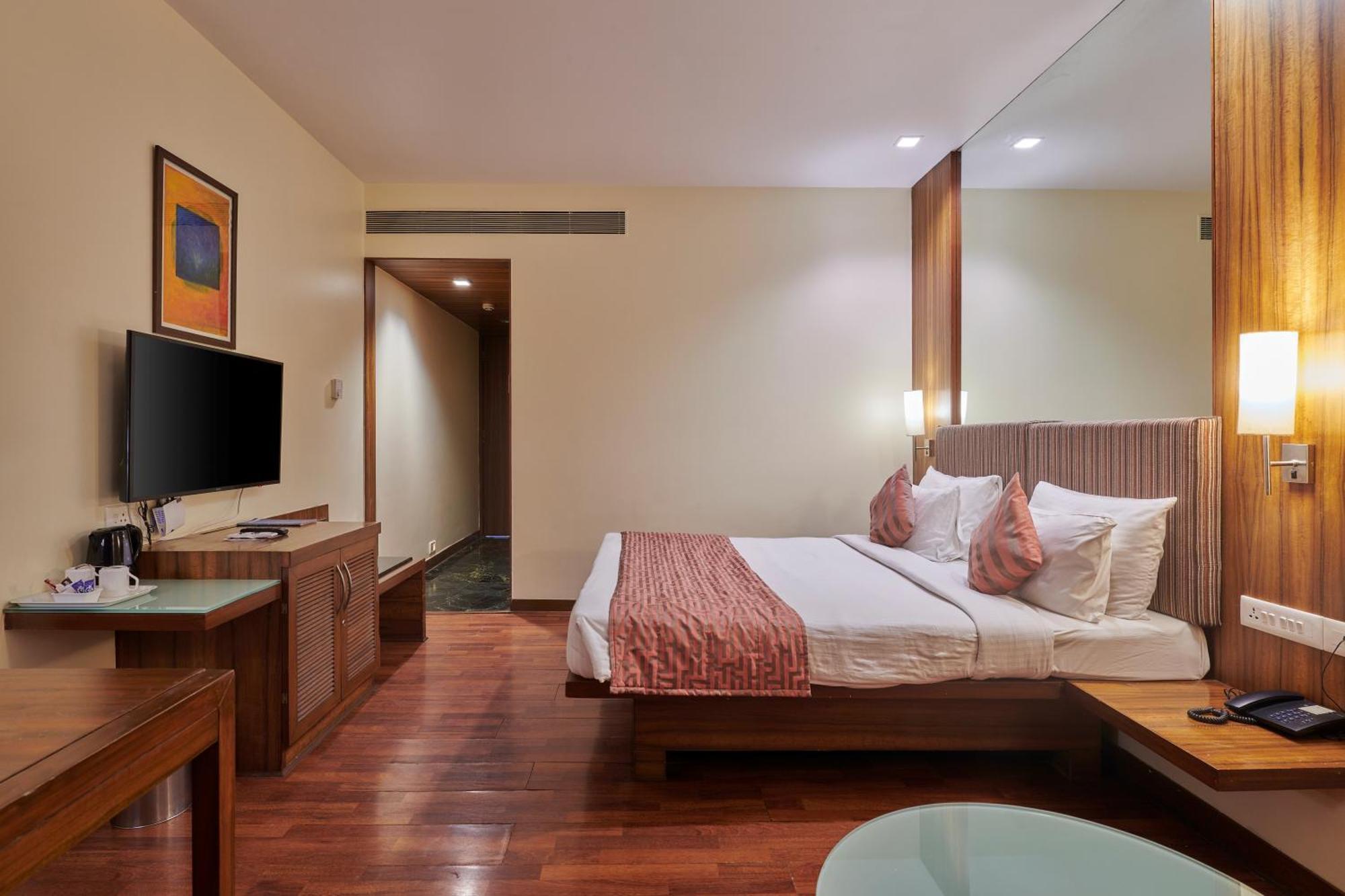 פונה Hotel Studio Estique מראה חיצוני תמונה