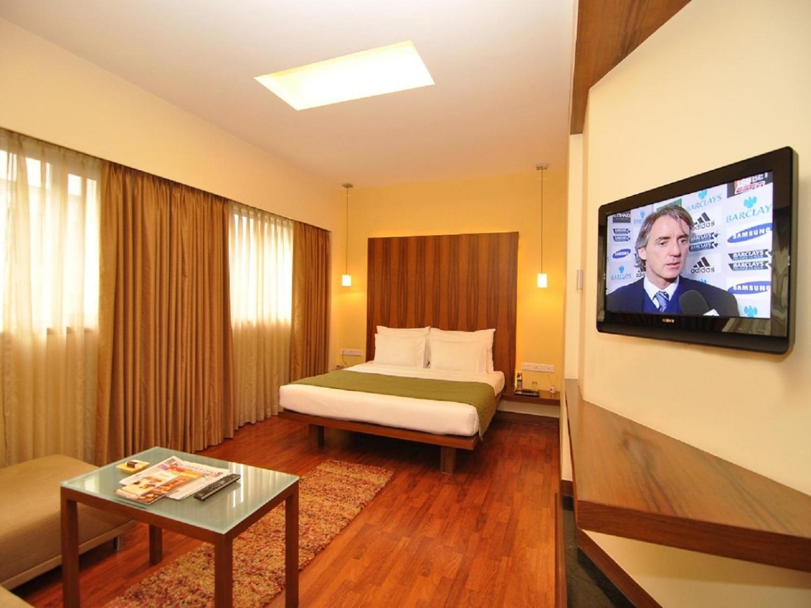 פונה Hotel Studio Estique מראה חיצוני תמונה