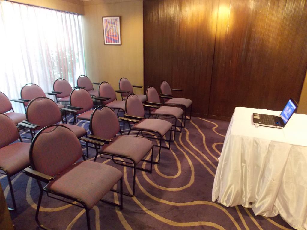 פונה Hotel Studio Estique מראה חיצוני תמונה