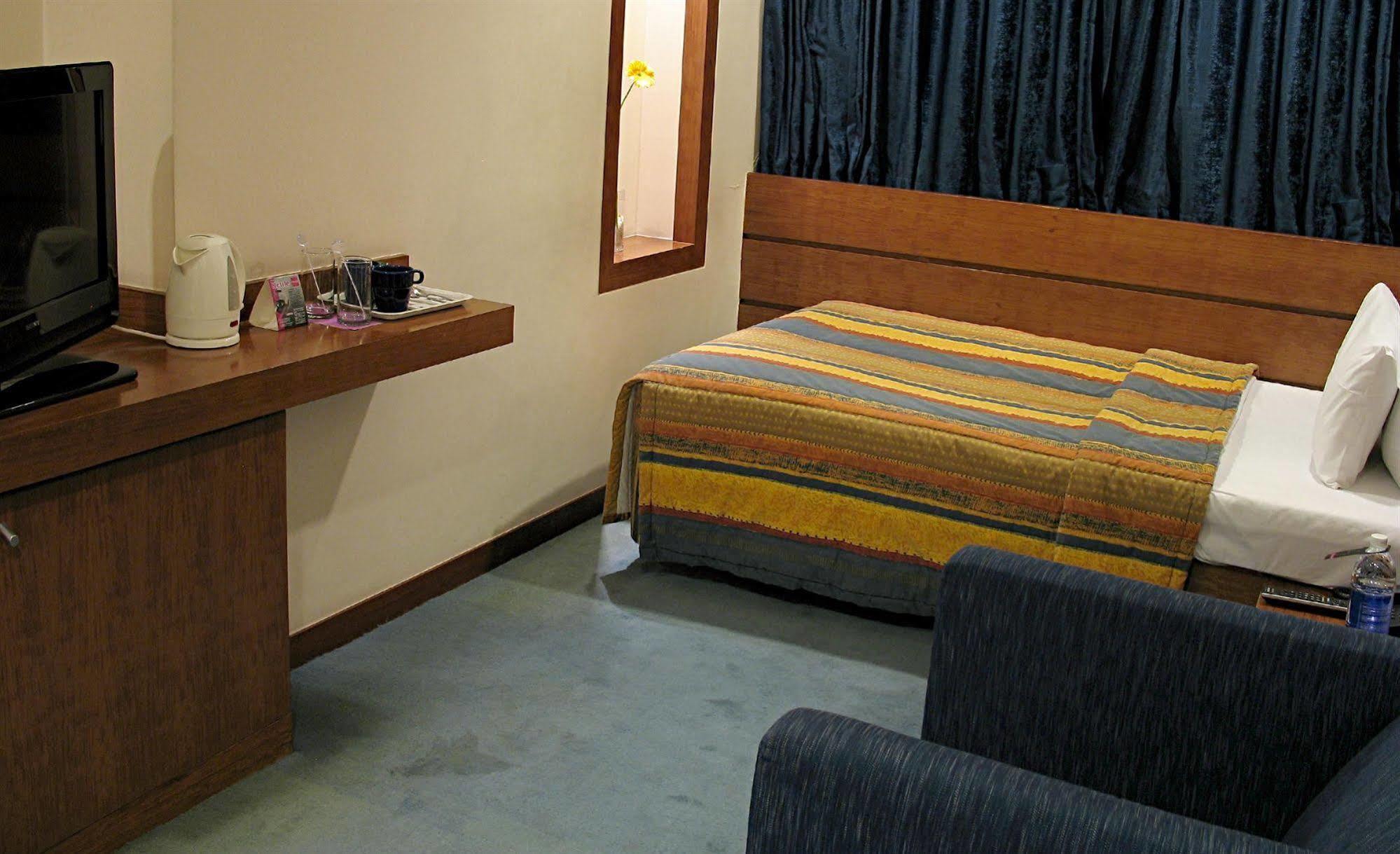 פונה Hotel Studio Estique מראה חיצוני תמונה